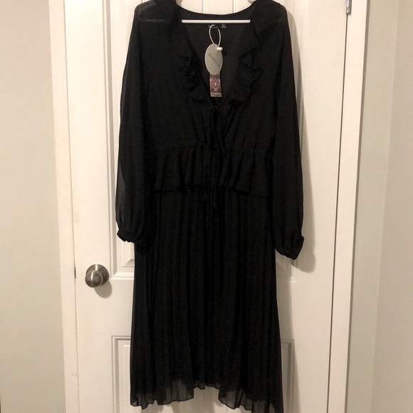 Pleated Long Sleeve Ruffle Midi Smock Dress - Picture 4 of 5